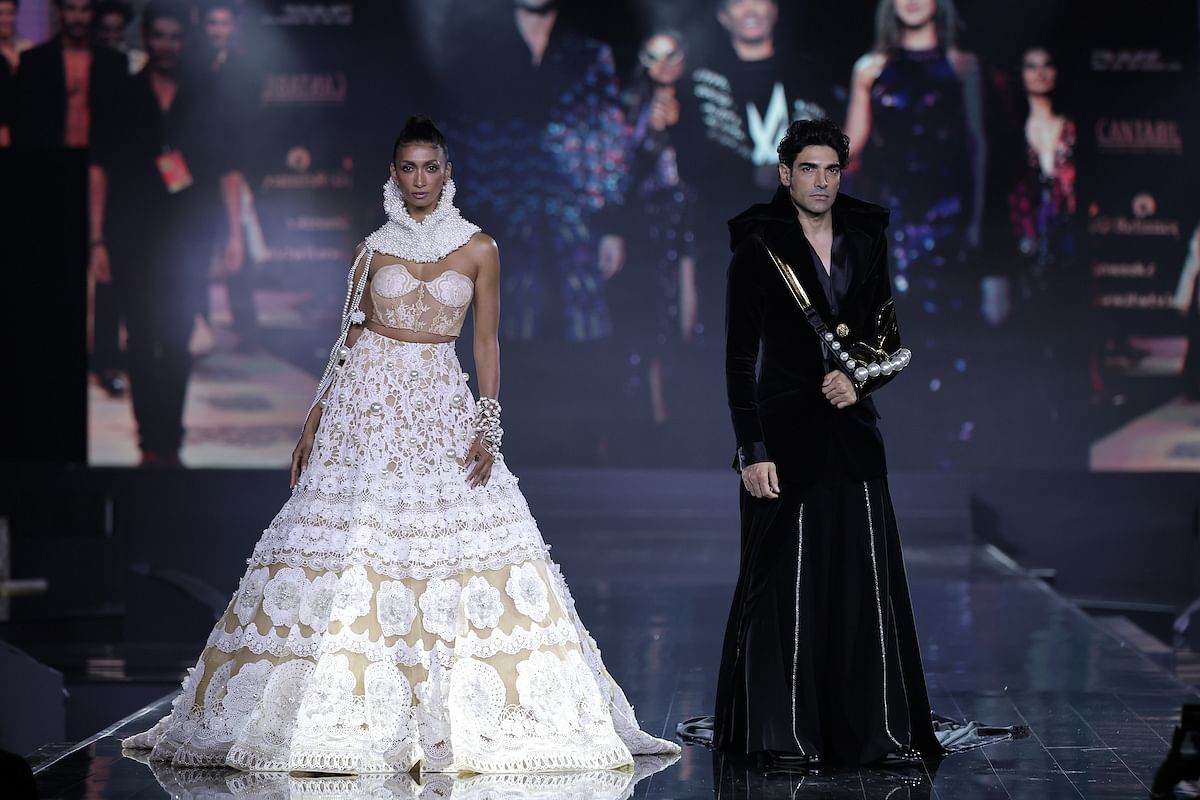 Lakmé Fashion Week 2025 in Manish Malhotra Showcase | Perfect Shadow / FDCI X Lakme Fashion Week / Rise Worldwide