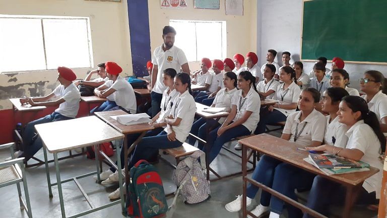 44% Indian parents say their kids’ schools have hiked fees by 50-80% in 3 yrs—LocalCircles survey