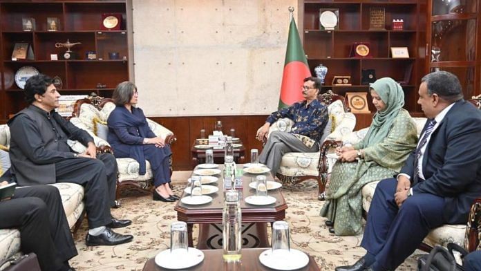 Sixth round of foreign secretary level consultations between Pakistan and Bangladesh took place at Dhaka on 17 April, 2025 after a hiatus of 15 years. | X/@ForeignOfficePk