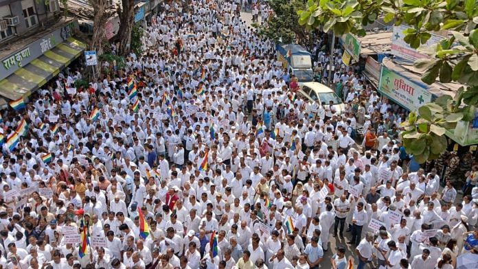 Mumbai Jains hit the streets to protest against a temple demolition by the Brihanmumbai Municipal Cooperation | X/@MPLodha
