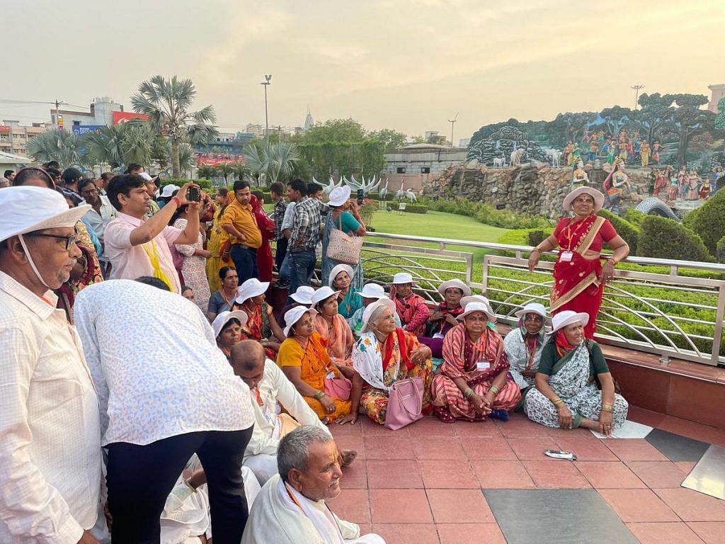 Vrindavan religious tourists 
