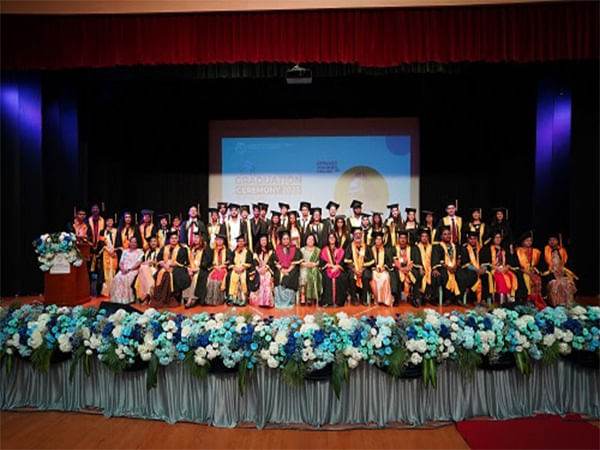 Oakridge Gachibowli Students Shine Bright with Exceptional CBSE Grade 10 &12 Results