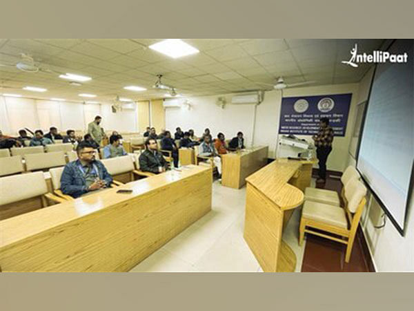 Intellipaat & iHub IIT Roorkee Empower Thousands of UI/UX Learners with Industry-Recognised Certification