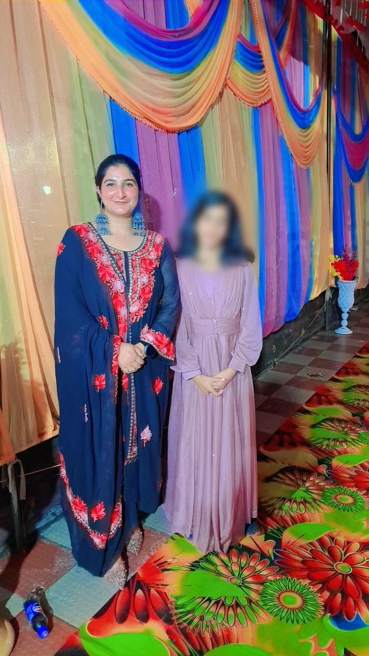 उर्षा खान अपनी बेटी ज़ोया के साथ | फोटो: स्पेशल अरेंजमेंट