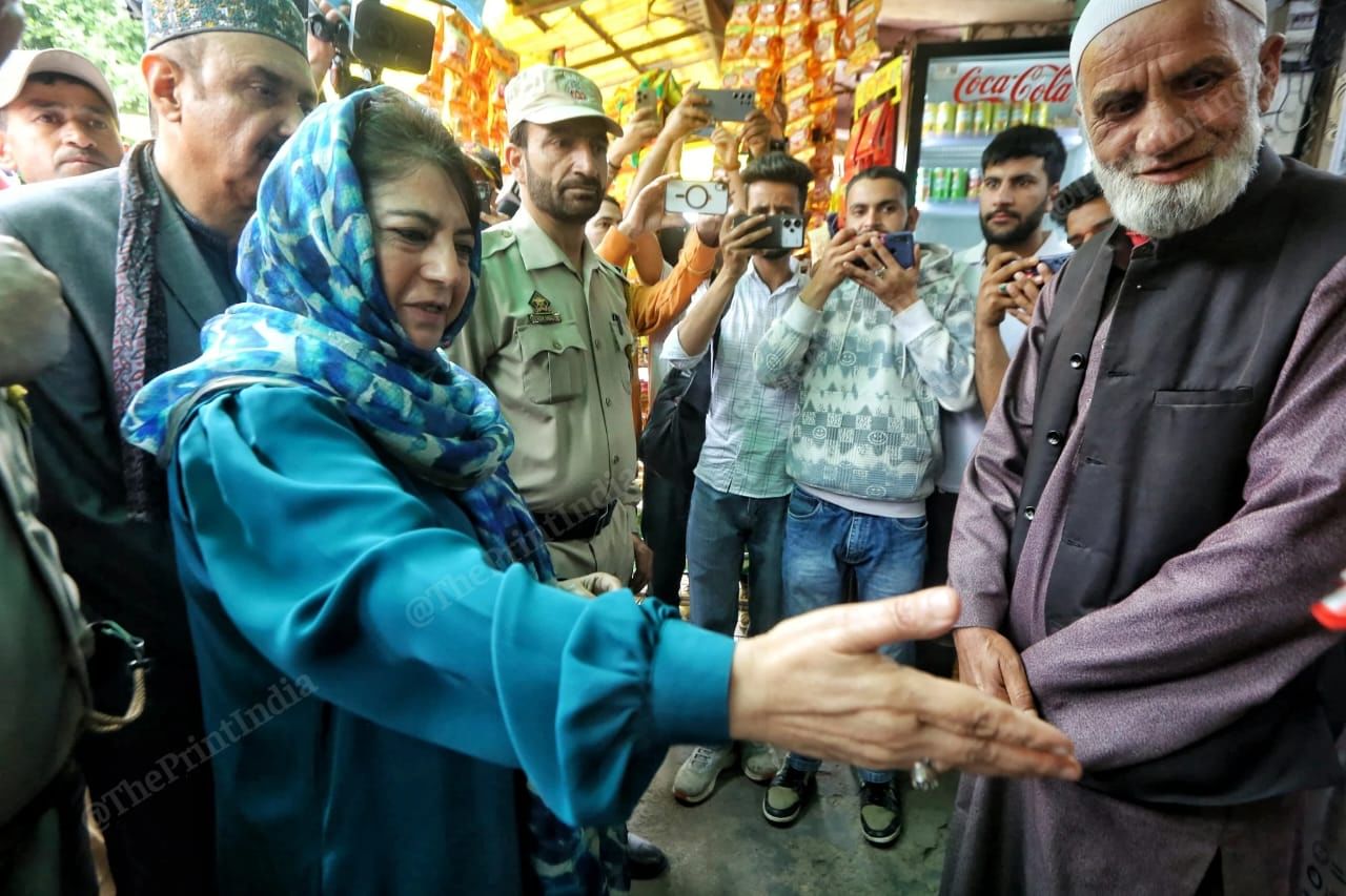 Mehbooba Mufti meeting local business owners | Photo: Praveen Jain | ThePrint