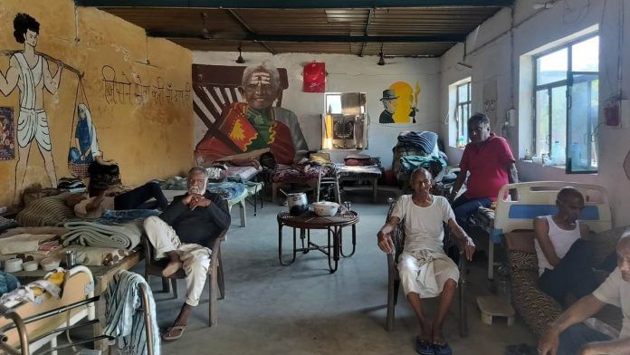 Delhi old age home