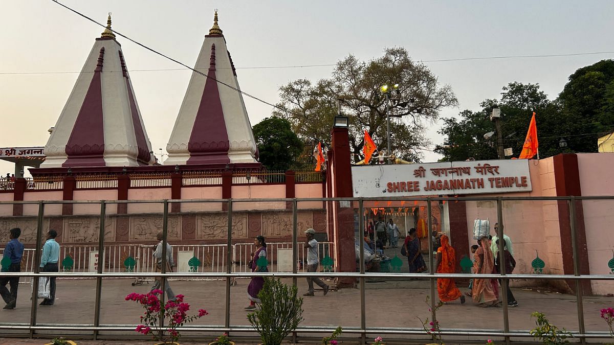 Shree Jagannath Temple, administered by Bodh Hindu Math, separated from the Mahabodhi Temple by a glass partition | Jyoti Yadav, ThePrint