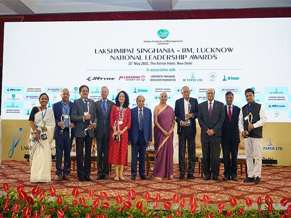 IIM Lucknow and JK Organisation Host Prestigious Leadership Awards, Honouring India's Changemakers