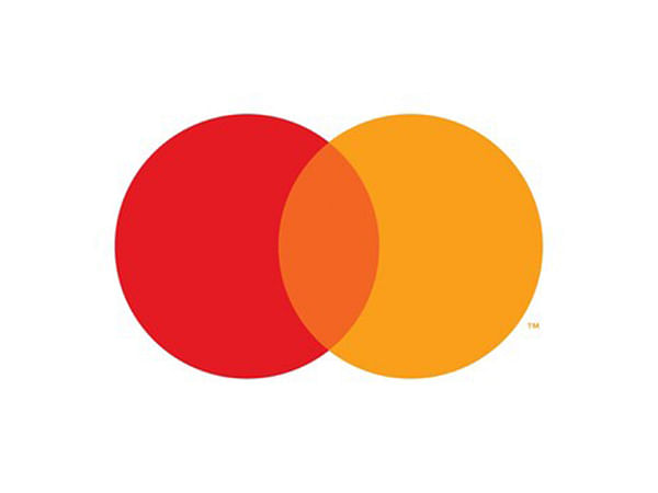 Mastercard onboards customers up to four times faster with Cloud Edge