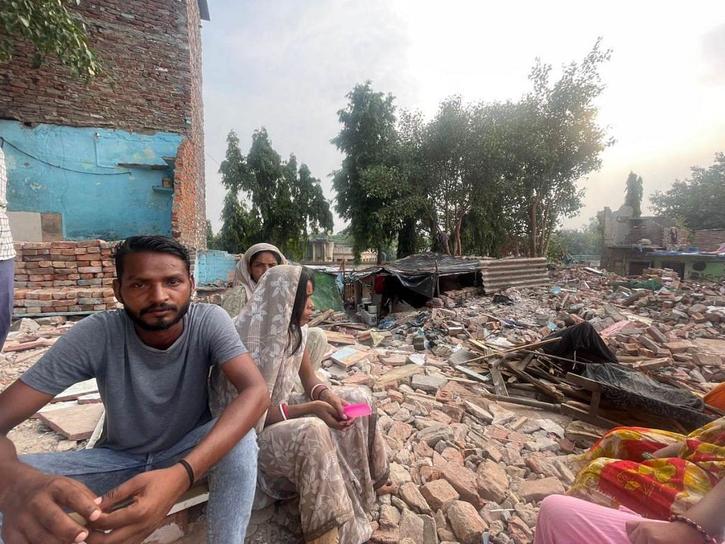 Delhi slums 