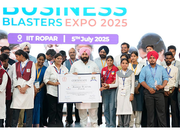 Boardroom Dreams Take Flight: Punjab's Business Blasters Light Up IIT Ropar