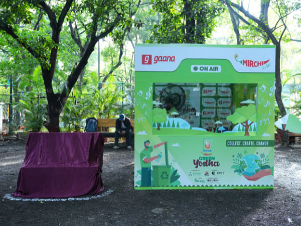 Mirchi Yodha Initiative Transforms Waste into Impact in Pune - 100 Computers Donated & 40+ Recycled Benches Installed