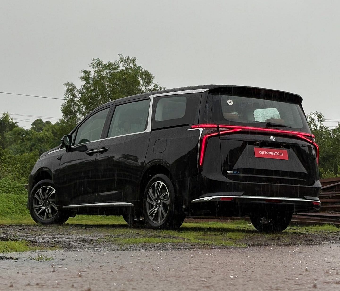 The tail light design makes the M9 most attractive from the rear three-quarters