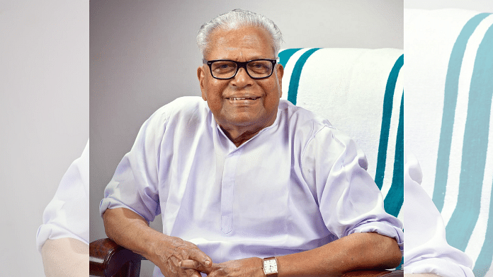 Former Kerala chief minister VS Achuthanandan was a founding pillar of the Communist movement in the southern state | X/@pinarayivijayan