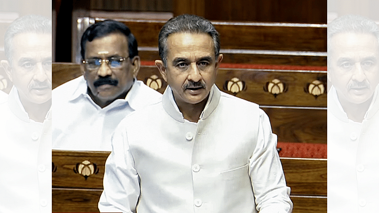 No formal talks with US on F-35 fighter jets, Centre informs Parliament