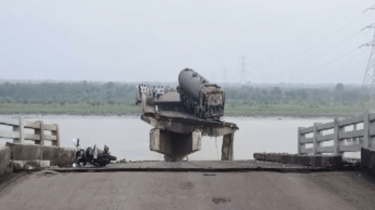 Gambhira bridge collapse in Padra | ANI