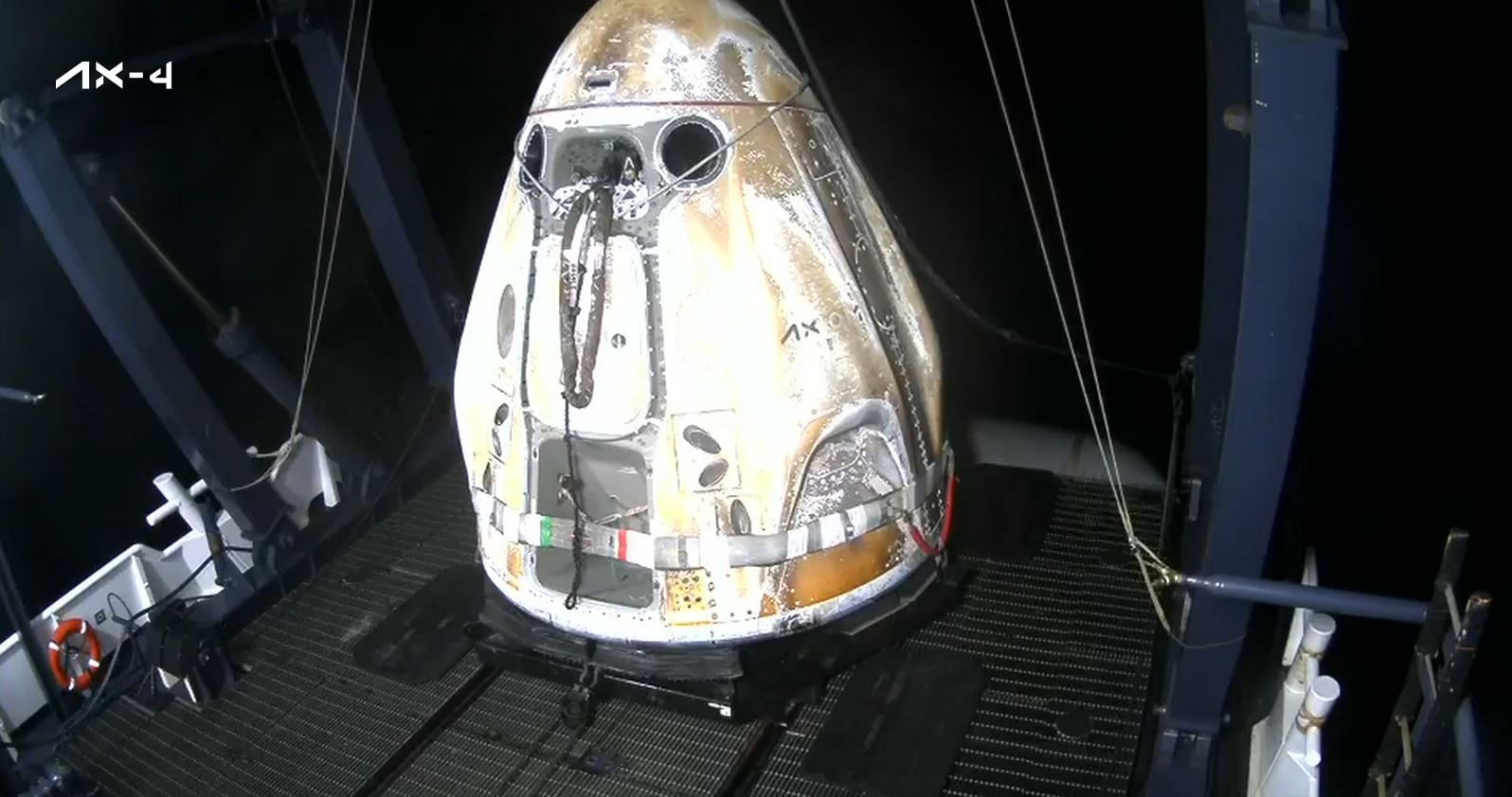 X: @SpaceX