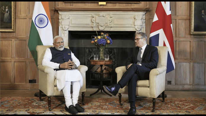 Britain's PM Keir Starmer welcomes PM Modi at Chequers, England | Photo Credit | AP