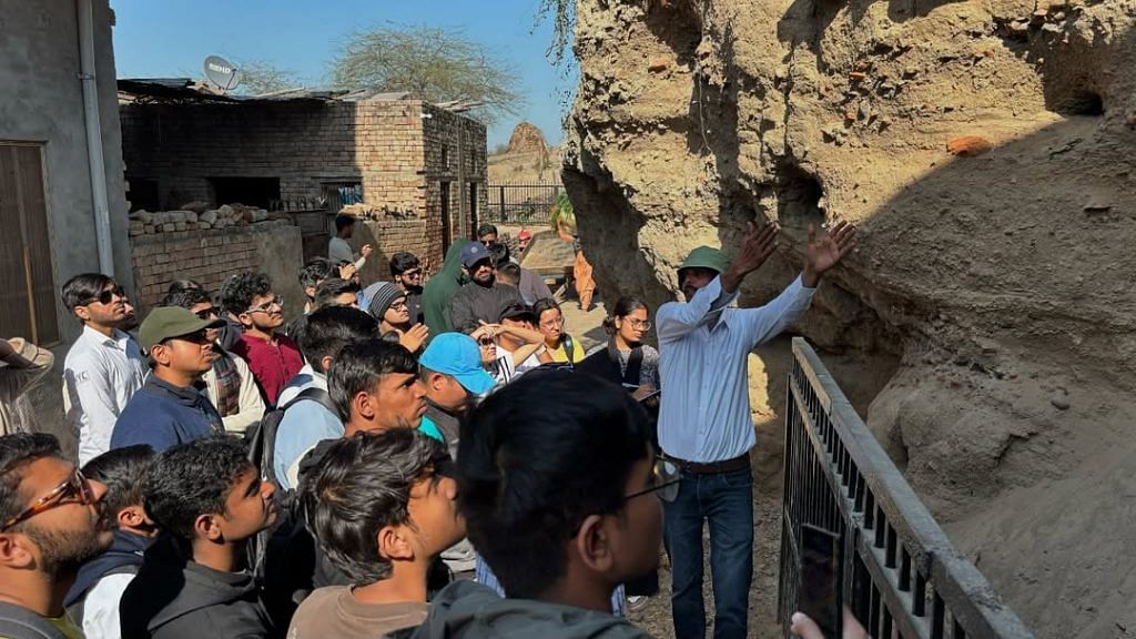 Rakhigarhi walk 