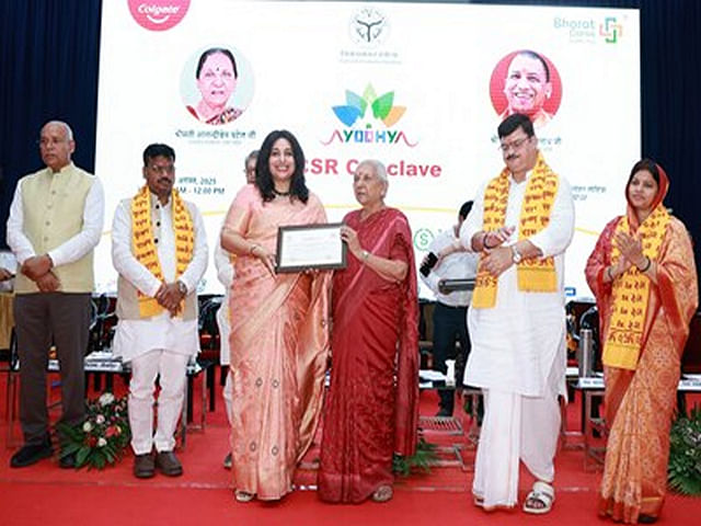 Government of Uttar Pradesh honors Colgate for reaching 60 lakh students with Oral Health Education through Bright Smiles, Bright Futures® Program