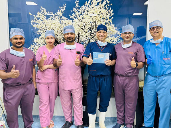 Indian Doctors Use First Ever Technique to Repair Man's Shoulder in Never Seen before Surgery