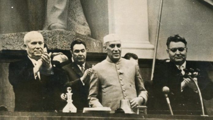 First Secretary of the Communist Party of the Soviet Union Nikita Khrushchev & Indian PM Jawaharlal Nehru at Indo-Soviet Friendship Rally in Moscow on 8 September, 1961 | X @INCinHistory