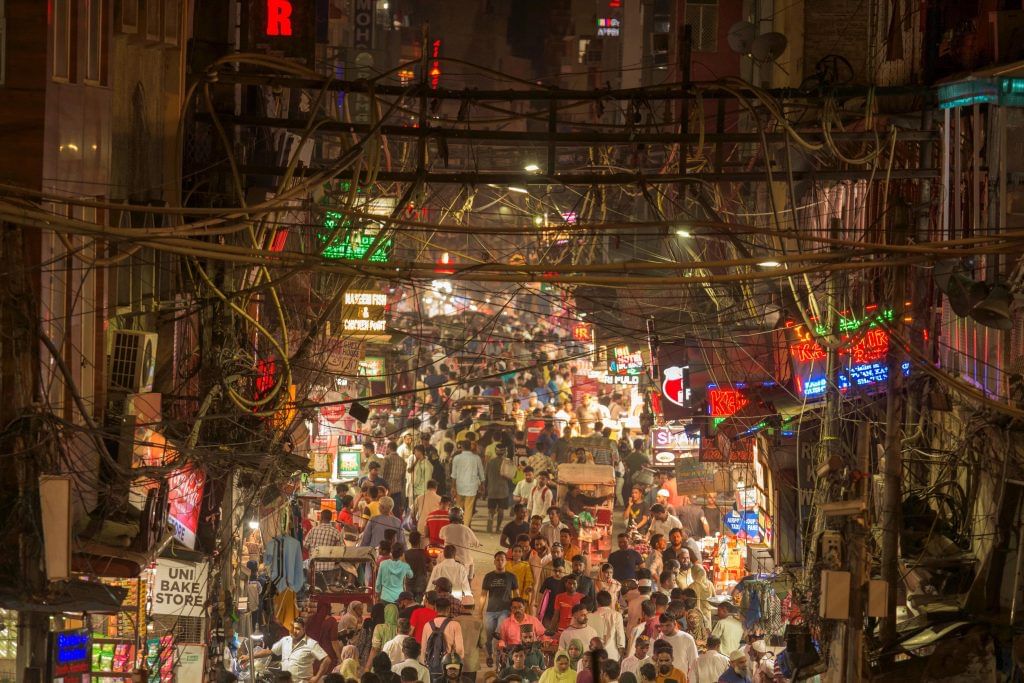 Overhead wires above streets in Jama Masjid | Shubhangi Misra | ThePrint