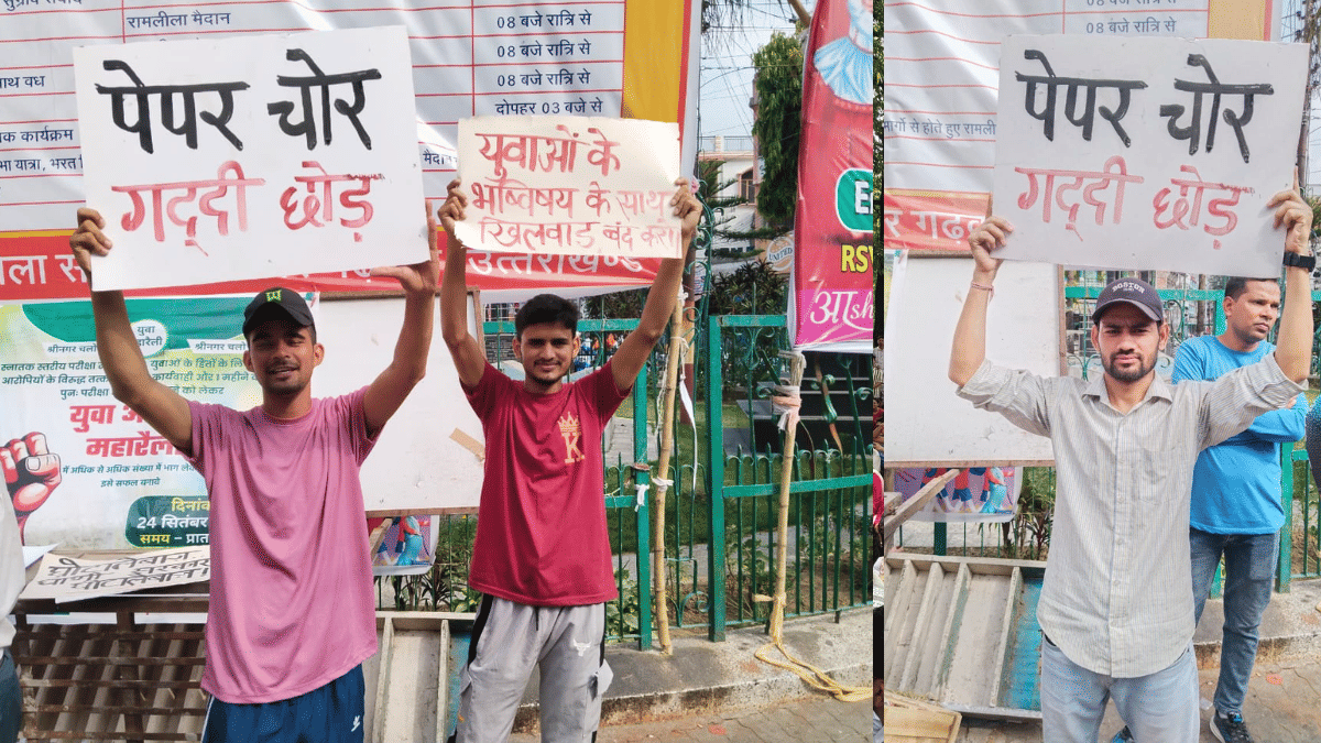 Students protesting in Srinagar city of Uttarakhand. | By special arrangement 