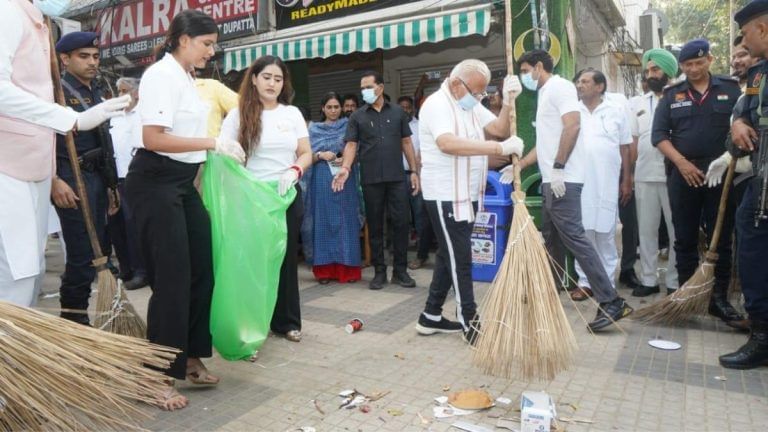 2 suspended after Chandigarh civic workers caught on cam making market ‘dirty’ for Khattar to ‘clean’