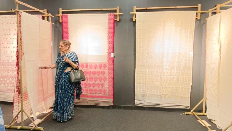 Wear a Jamdani sari and float like air. A Delhi exhibition recreates weightless magic