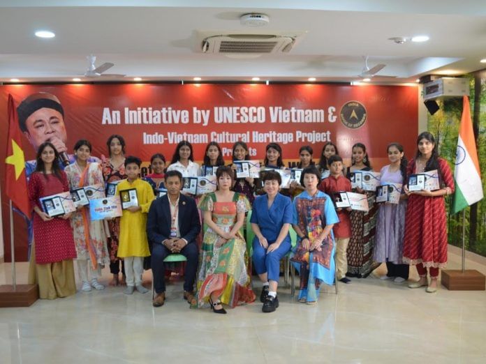 UNESCO-Vietnam Collaborates with India Book of Records to Promote Indo-Vietnam Cultural Heritage