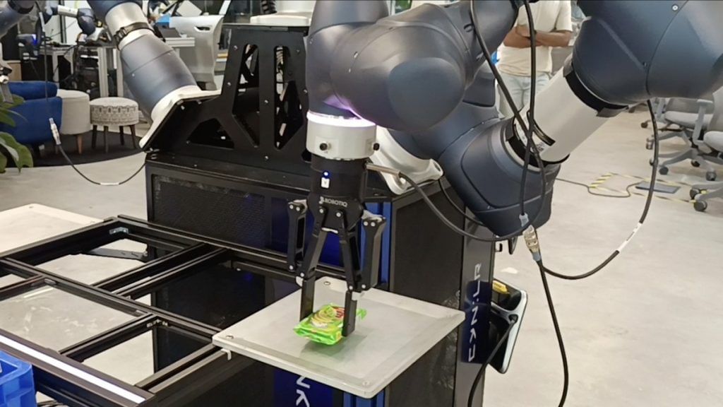 CyRo during a calibration test at CynLr’s Bengaluru office