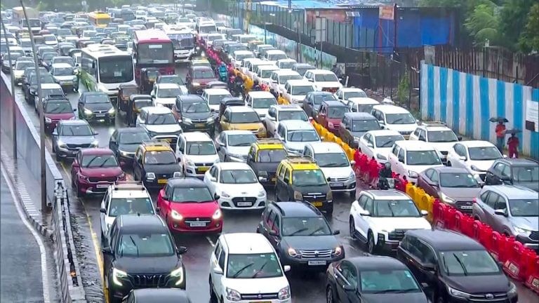 Surge pricing curbs, mandatory rest for drivers: Maharashtra draft rules for app-based cab aggregators
