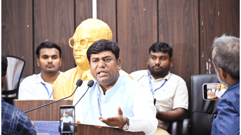 In Bihar, smaller allies seek greater pound of flesh. NDA, Mahagathbandhan feel coalition pangs