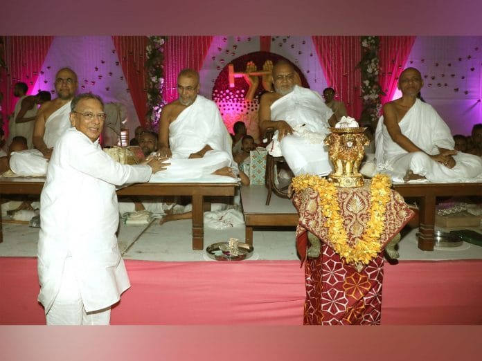 For the First Time in Maharashtra, 59 Mumukshus Receive Auspicious Jain Diksha Muhurat; Over 5,000 Devotees Attend