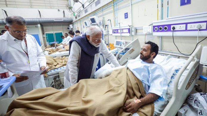 Prime Minister Narendra Modi meets the injured in the Red Fort car blast, at Lok Nayak Hospital in Delhi on Wednesday. | DPR PMO/ANI