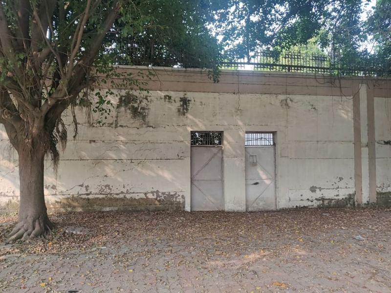 सहारा शहर का पिछला गेट | फोटो: अमृतांश अरोड़ा/दिप्रिंट