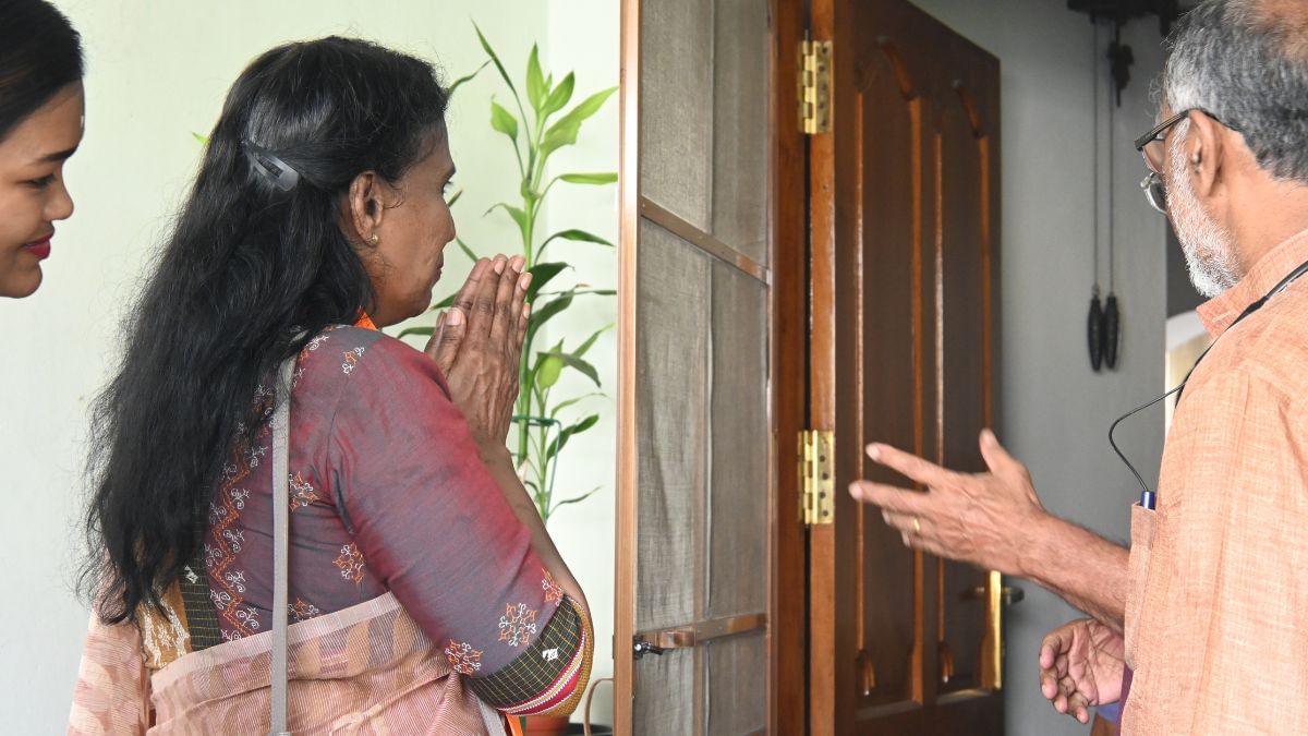Sreelekha during her door-to-door campaign | Aneesa PA | ThePrint