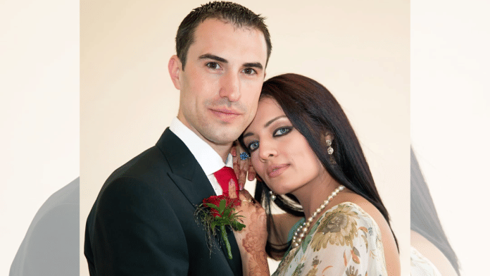 Celina Jaitley, divorce