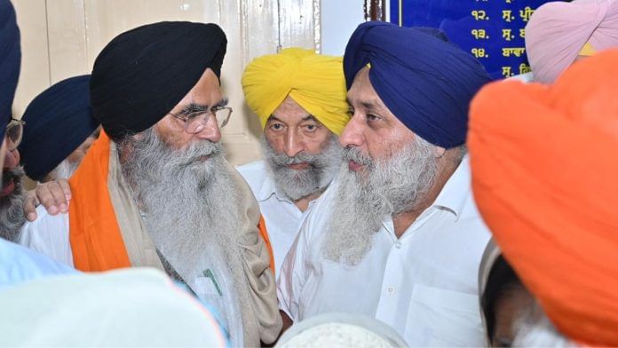 File photo: Harjinder Singh Dhami (L) with Sukhbir Singh Badal (R) ahead of the SGPC polls | X: @Akali_Dal_