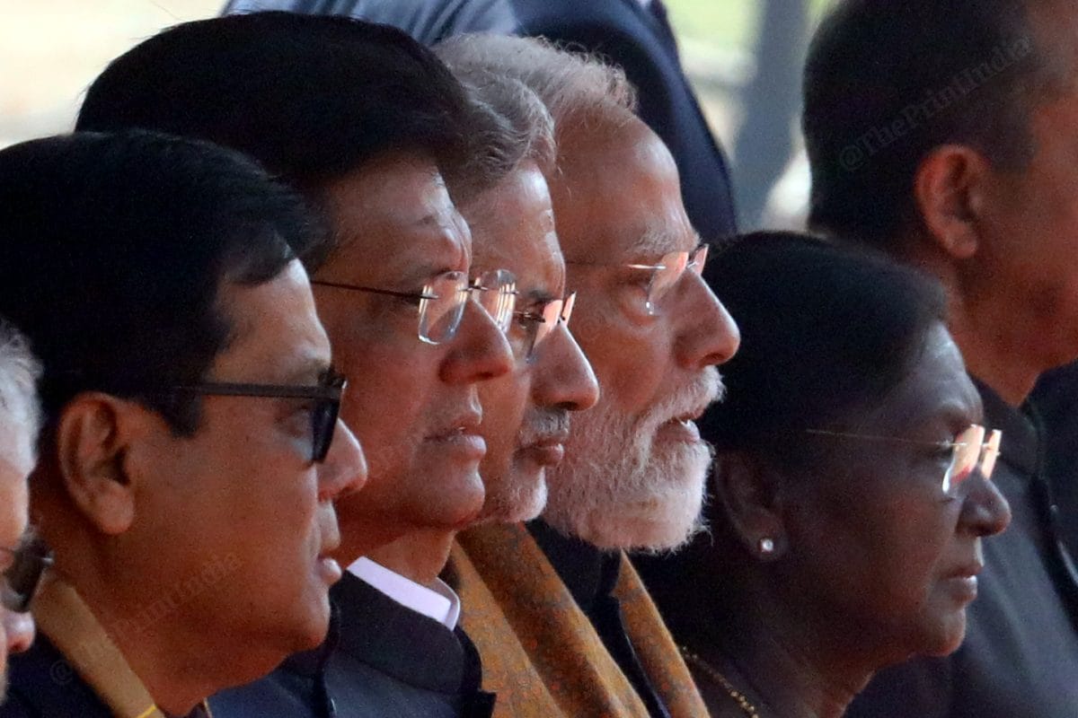 Union Ministers Sarbananda Sonowal, Piyush Goyal and S Jaishankar along with the President and the Prime Minister at the Rashtrapati Bhavan | Praveen Jain | ThePrint