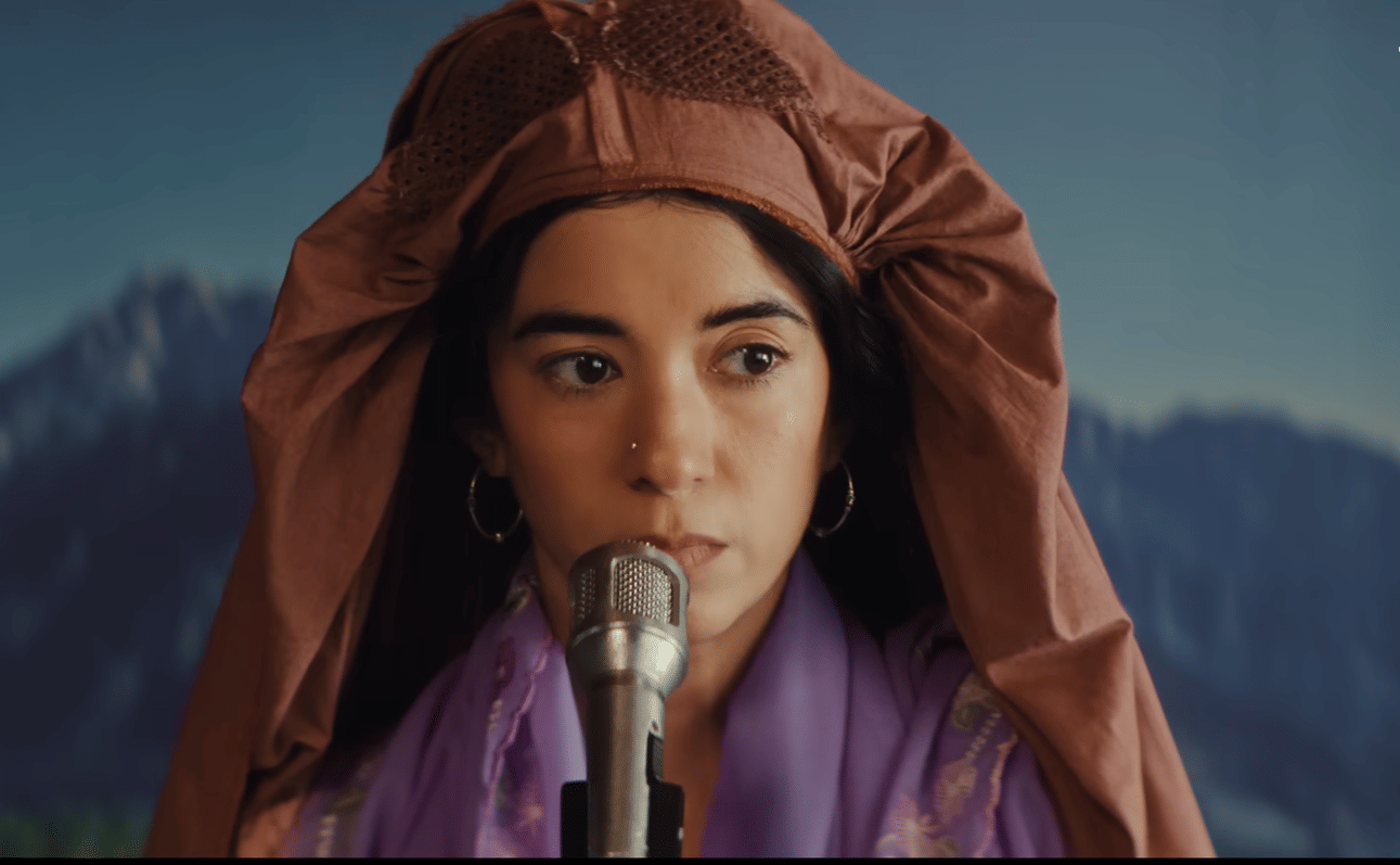 A still from Songs of Paradise