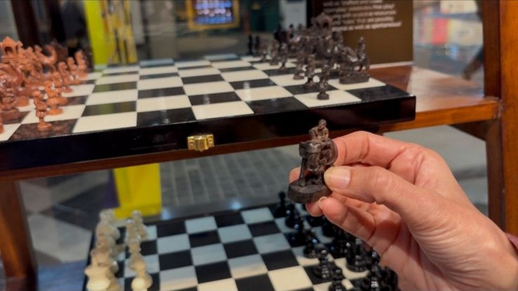 Khol Khel at the Kunj 