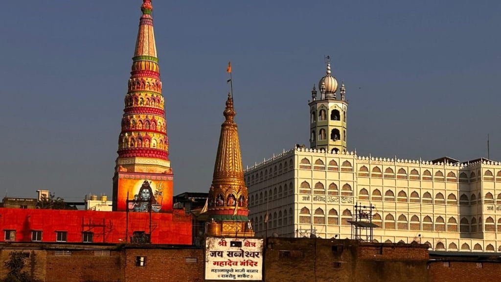 A mandir and a masjid stand alongside each other on the banks of Mausam river. Manisha Mondal | ThePrint