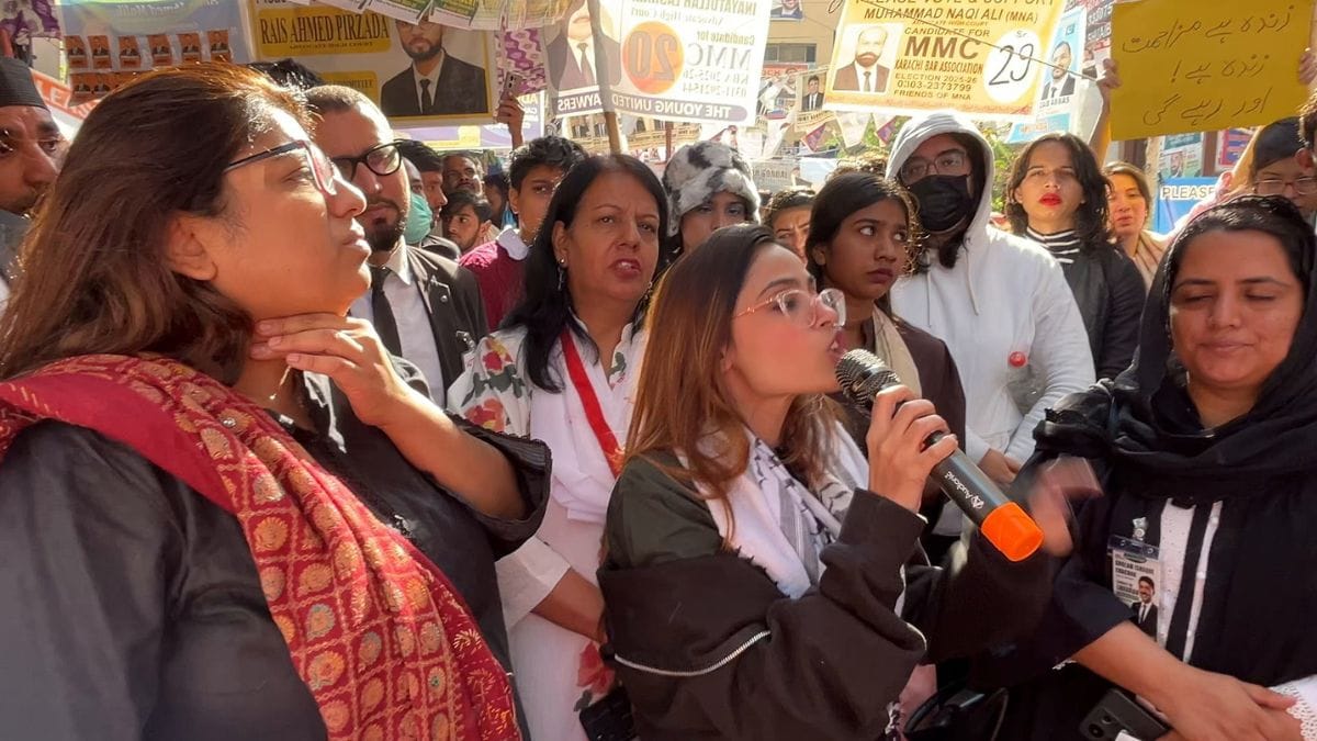 Pakistani activist couple indicted for criticising the military. Citizens hit the streets